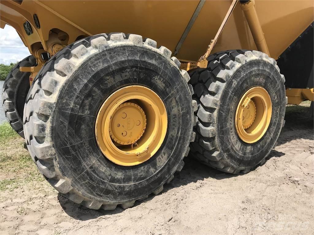 Bell B40D Belden kirma kaya kamyonu