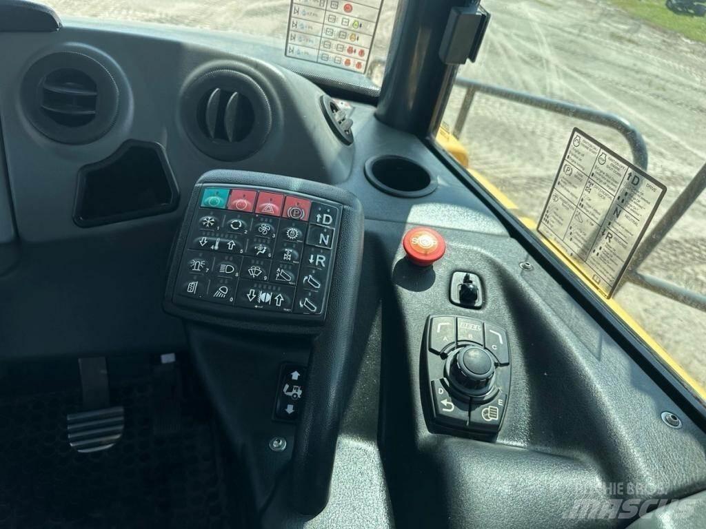 Bell B40E Belden kirma kaya kamyonu
