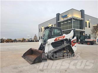 Bobcat T76 Skid steer loderler