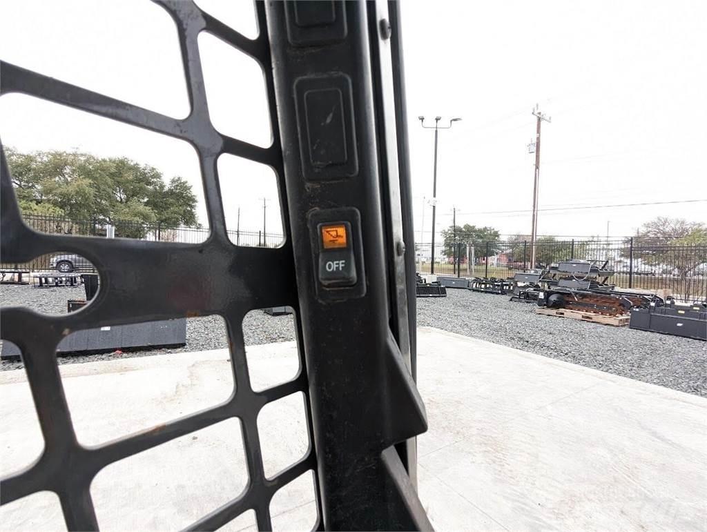Bobcat T770 Skid steer loderler