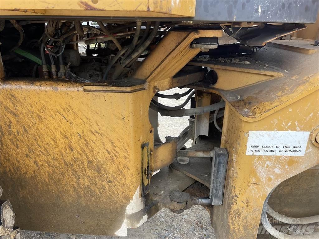 CASE 621B Tekerlekli yükleyiciler