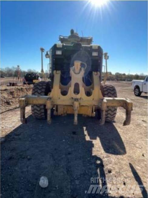 CAT 140M2 Greyderler