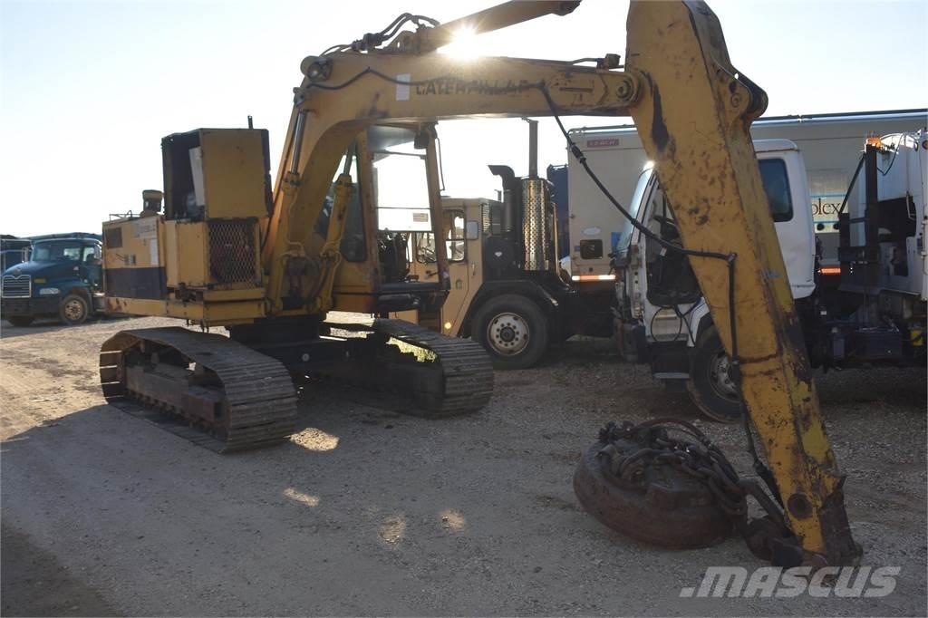 CAT 215B LC Paletli ekskavatörler