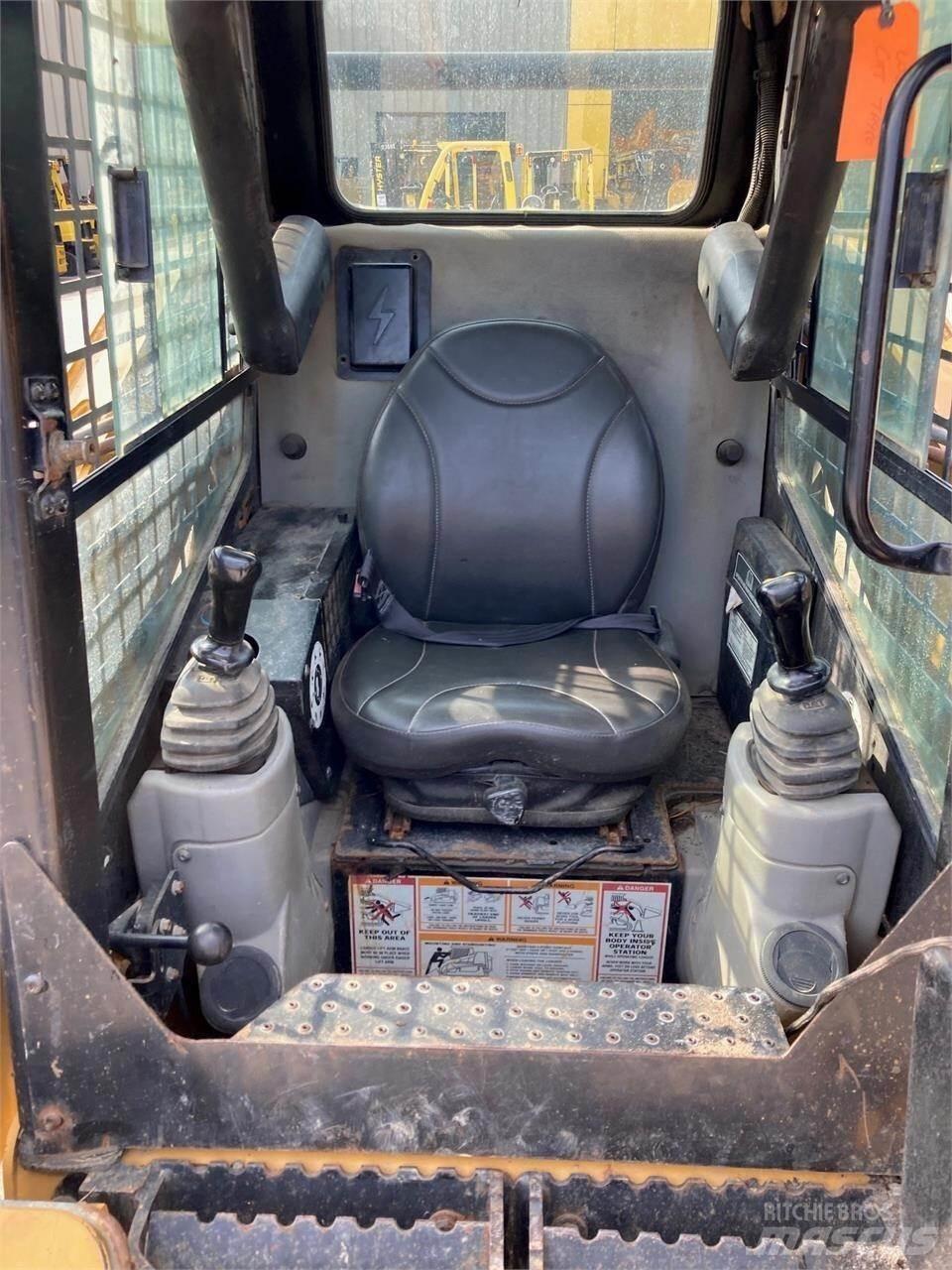 CAT 257 Skid steer loderler