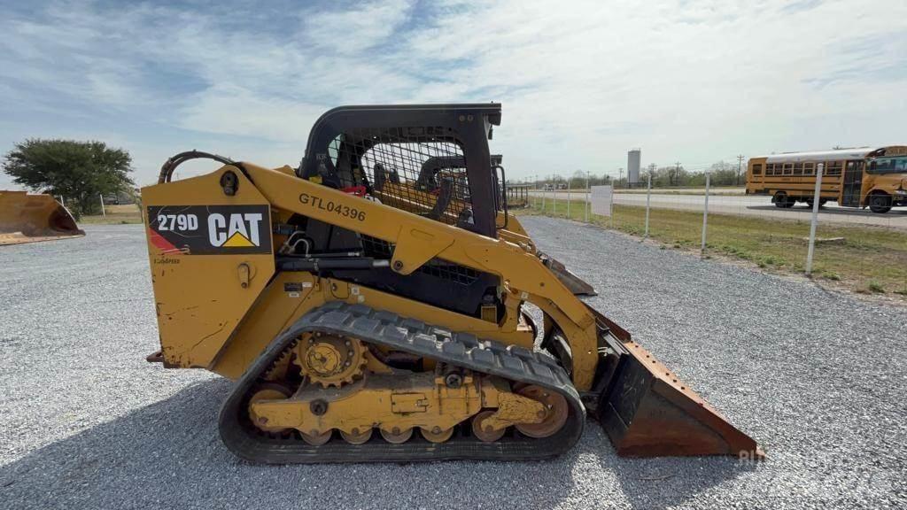 CAT 279D Skid steer loderler