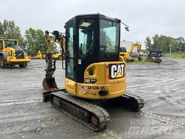 CAT 303.5E CR Mini ekskavatörler, 7 tona dek