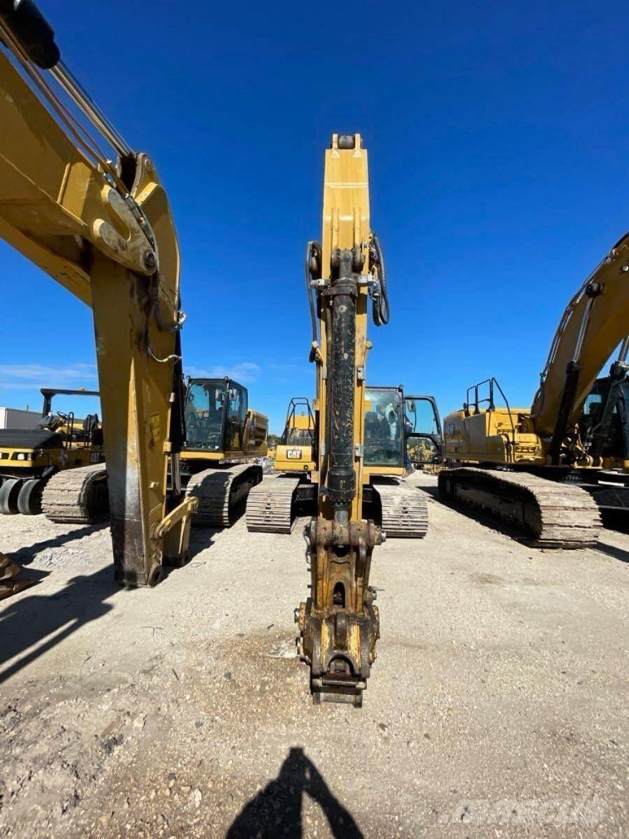 CAT 320 Paletli ekskavatörler