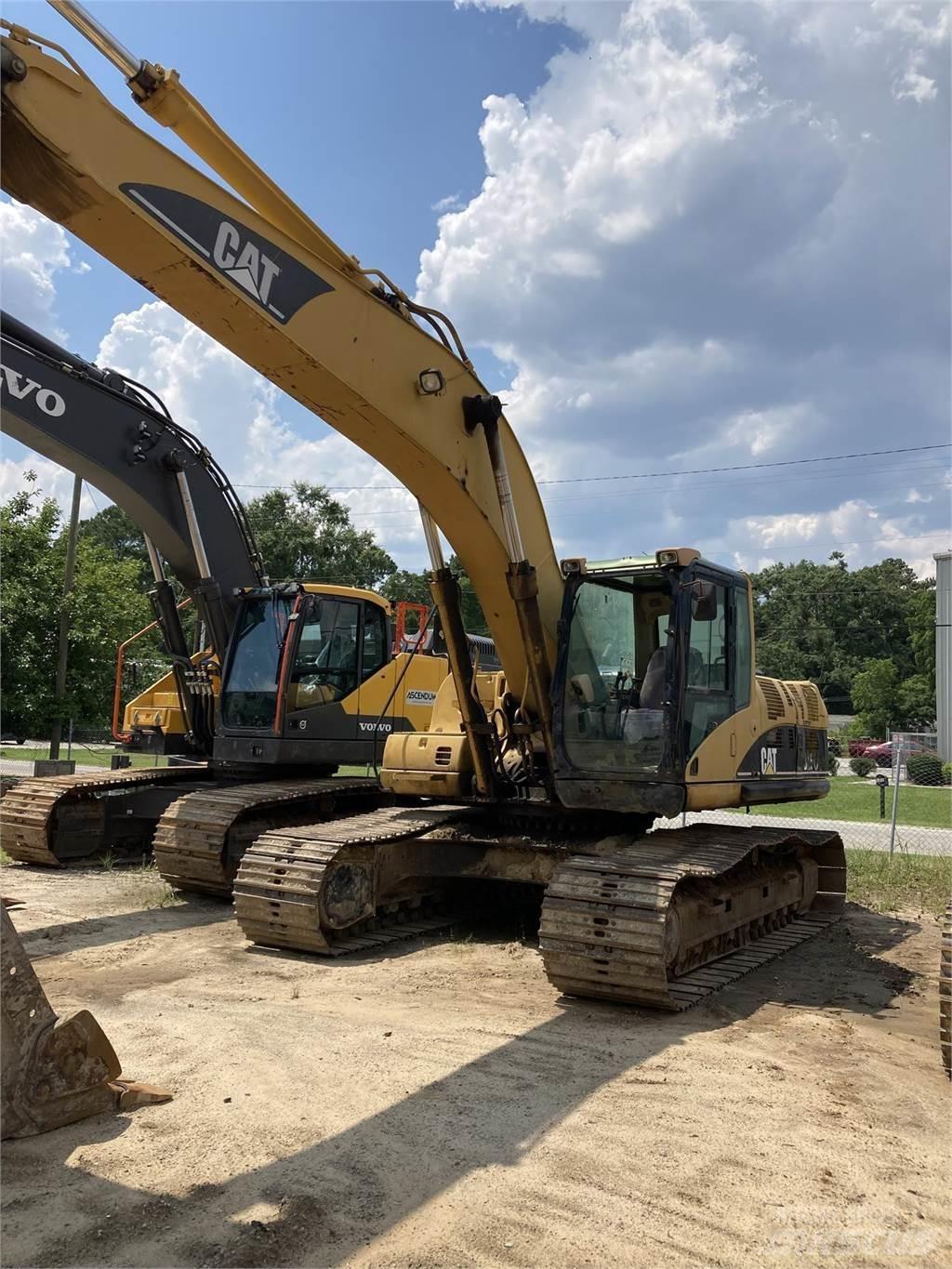 CAT 325CL Paletli ekskavatörler