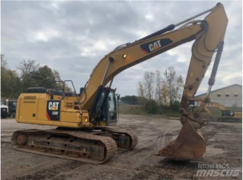 CAT 330FL Paletli ekskavatörler