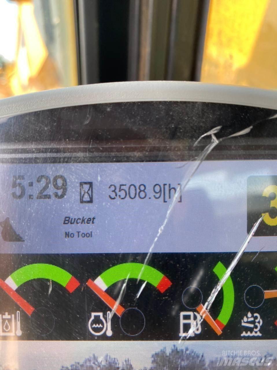 CAT 330FL Paletli ekskavatörler