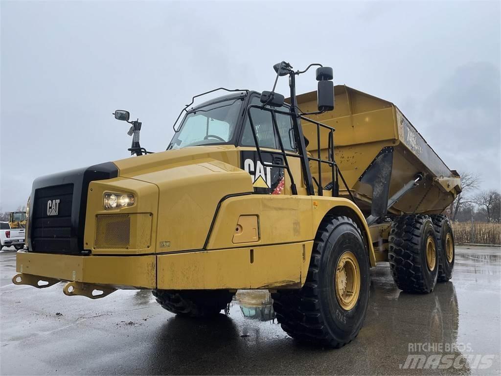 CAT 745C Belden kirma kaya kamyonu