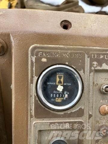 CAT 815B Atik eziciler