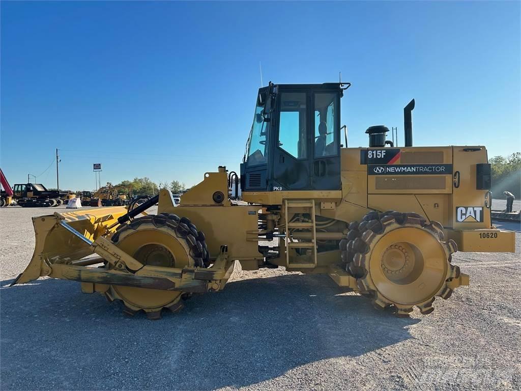CAT 815F Atik eziciler
