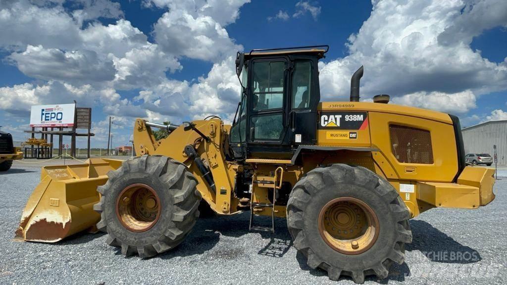 CAT 938M Tekerlekli yükleyiciler