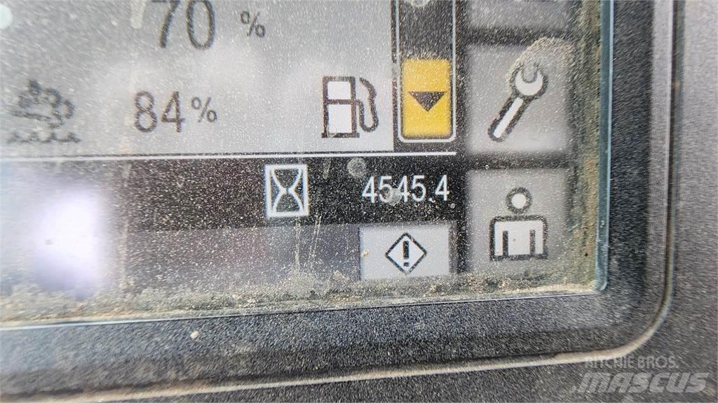 CAT 938M Tekerlekli yükleyiciler