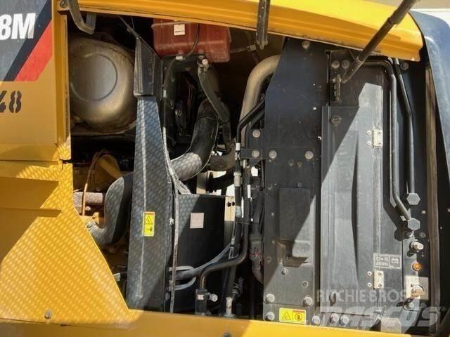 CAT 938M Tekerlekli yükleyiciler