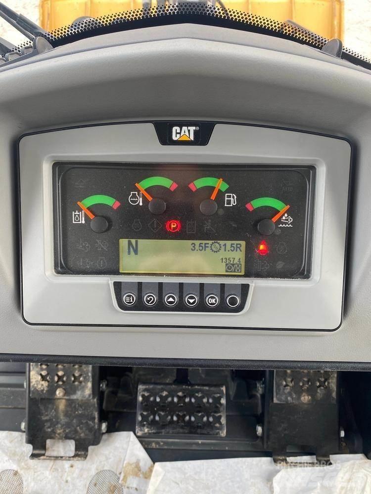 CAT 963K Paletli yükleyiciler