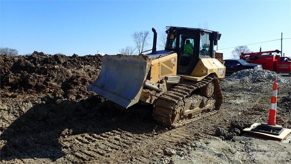 CAT D5 Paletli dozerler