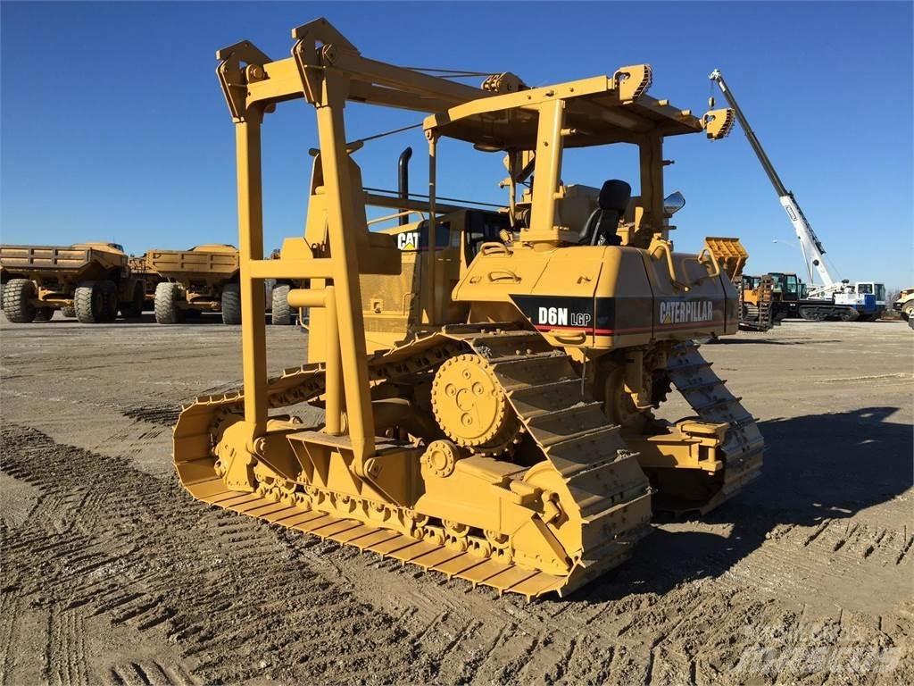 CAT D6N LGP Boru döşeme dozerleri