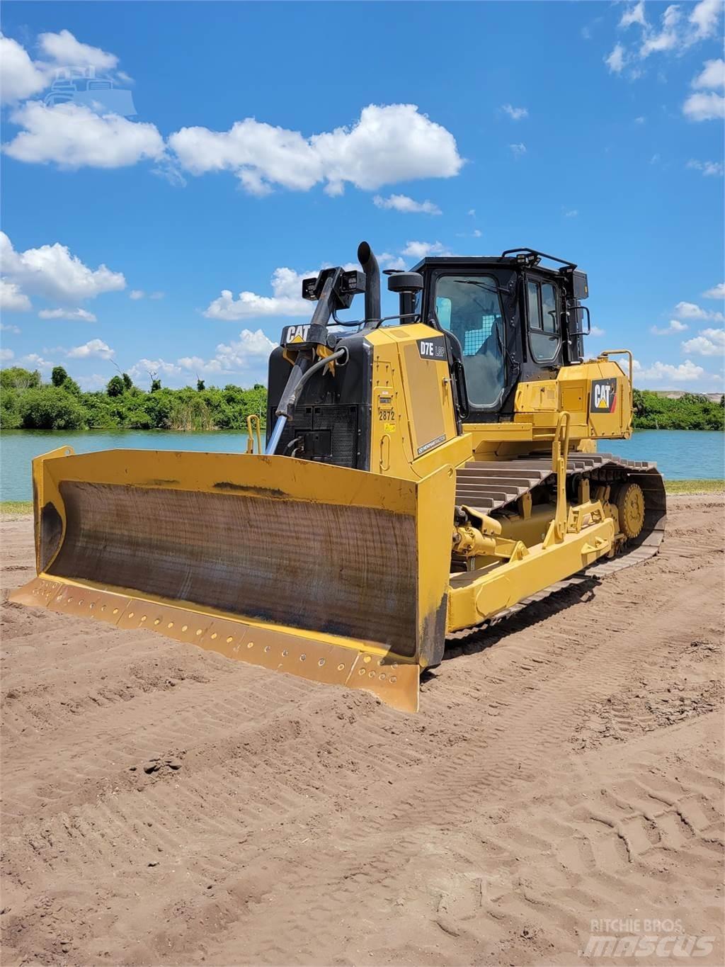 CAT D7E LGP Paletli dozerler