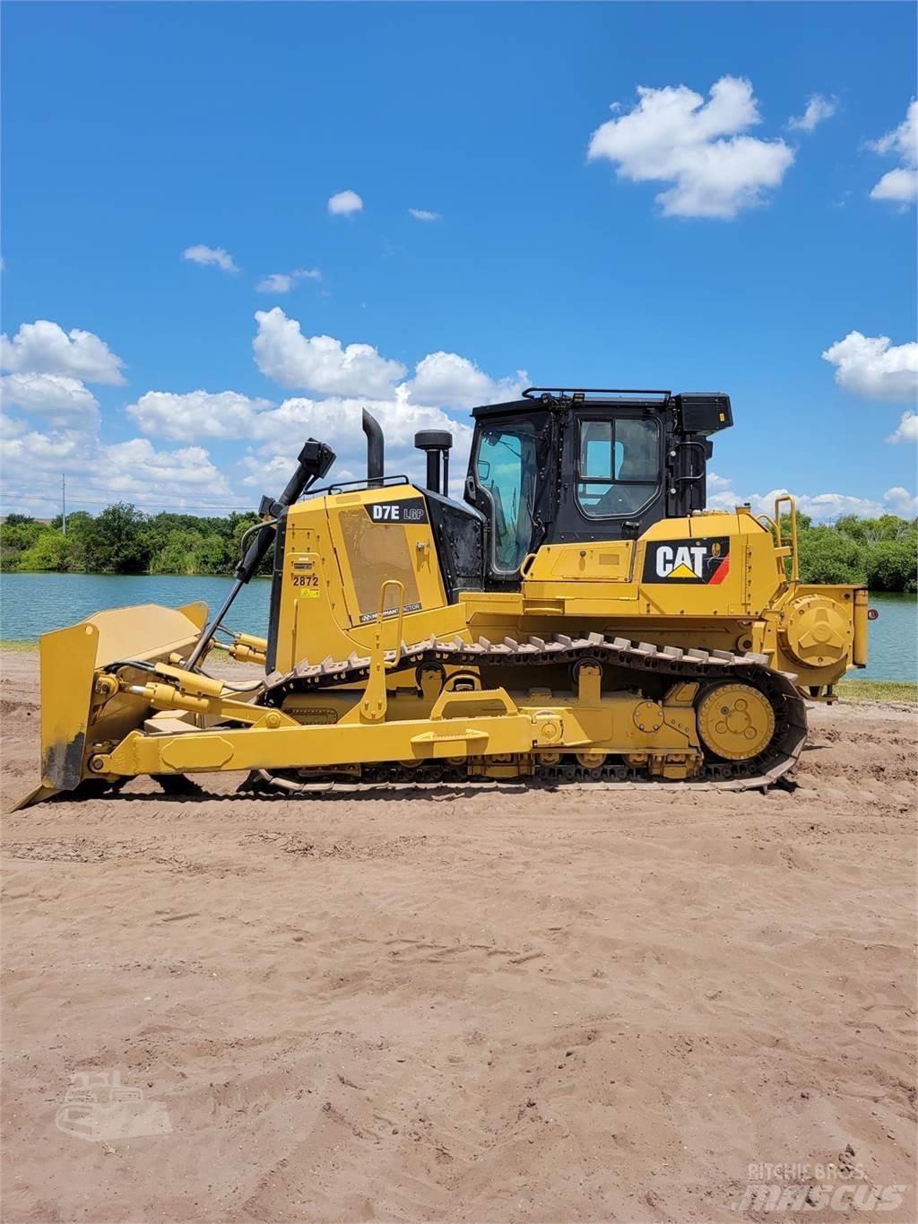CAT D7E LGP Paletli dozerler