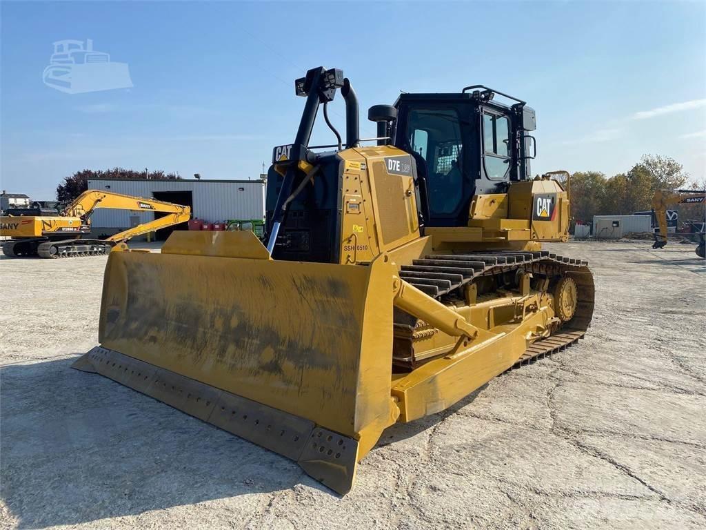 CAT D7E LGP Paletli dozerler