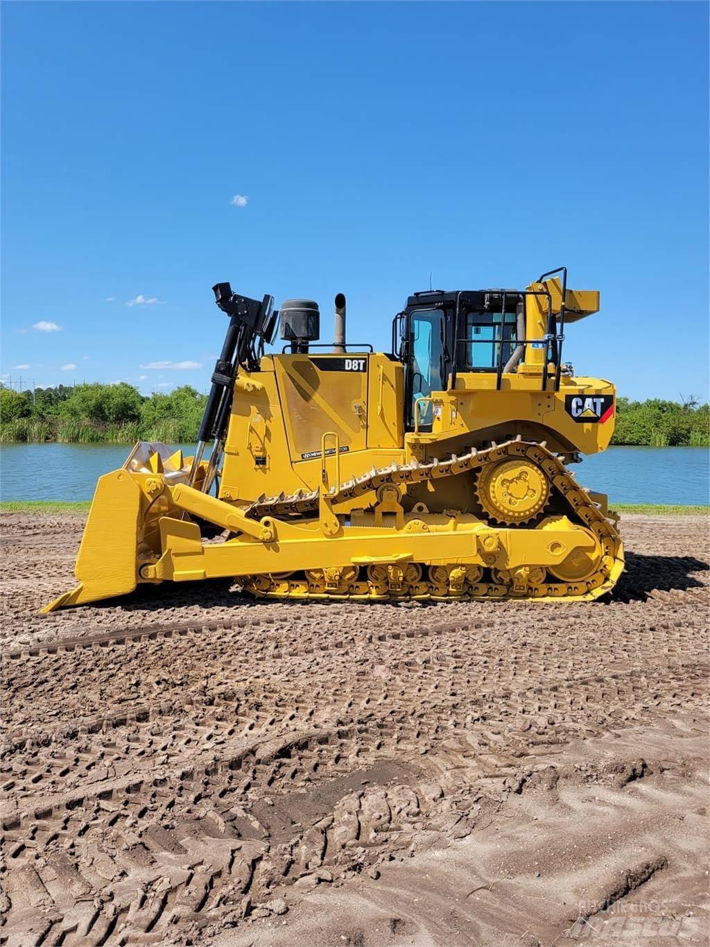 CAT D8T Paletli dozerler