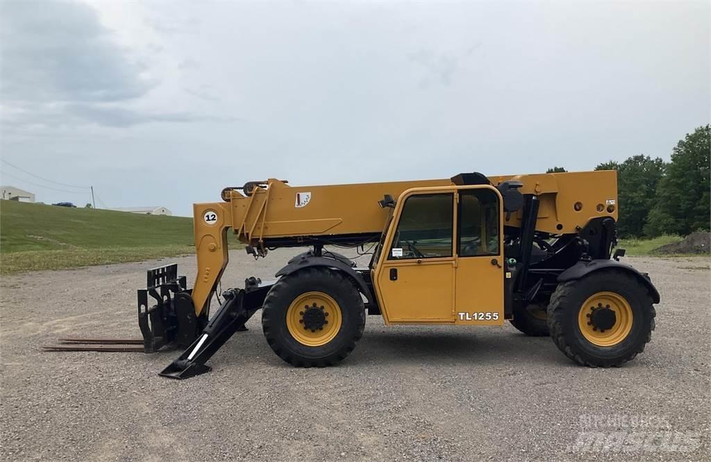 CAT TL1255 Teleskopik yükleyiciler