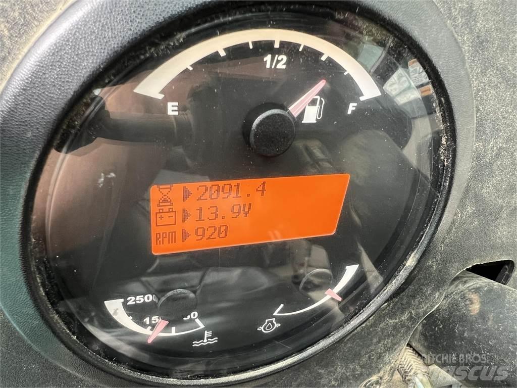 CAT TL1255C Teleskopik yükleyiciler