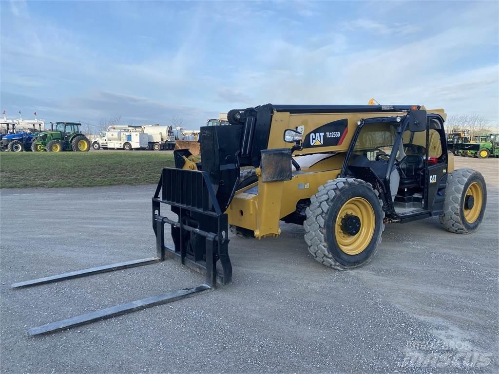 CAT TL1255D Teleskopik yükleyiciler