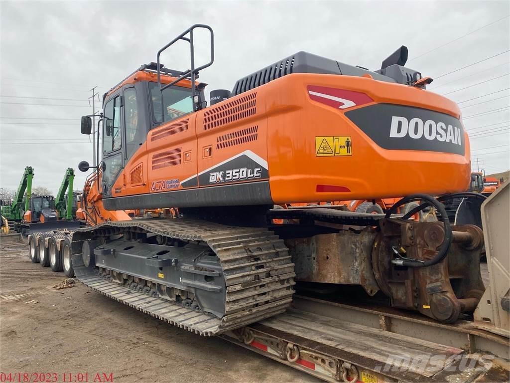 Develon DX350 LC-7 Paletli ekskavatörler
