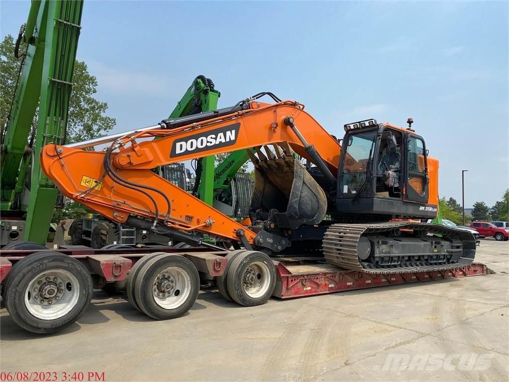 Develon DX350 LCR-7 Paletli ekskavatörler