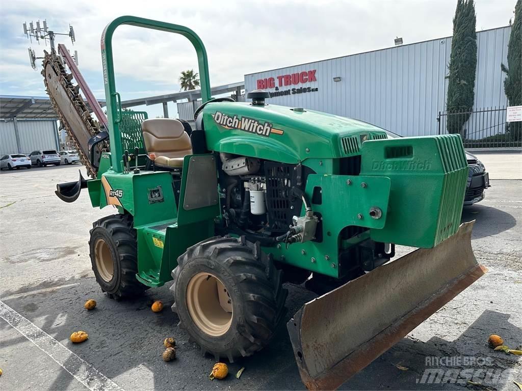 Ditch Witch RT45 Kanal kazma makinasi
