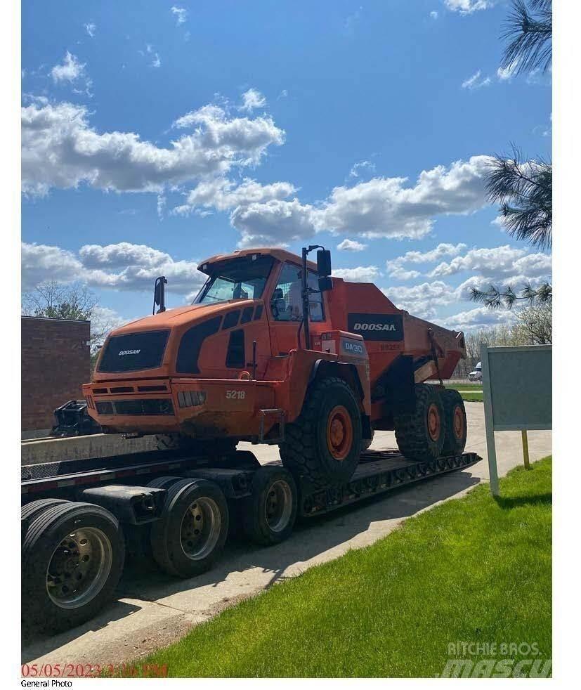 Doosan DA30 Belden kirma kaya kamyonu