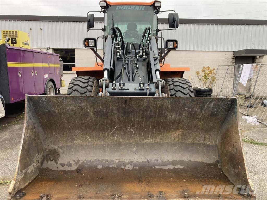 Doosan DL200TC-5 Tekerlekli yükleyiciler