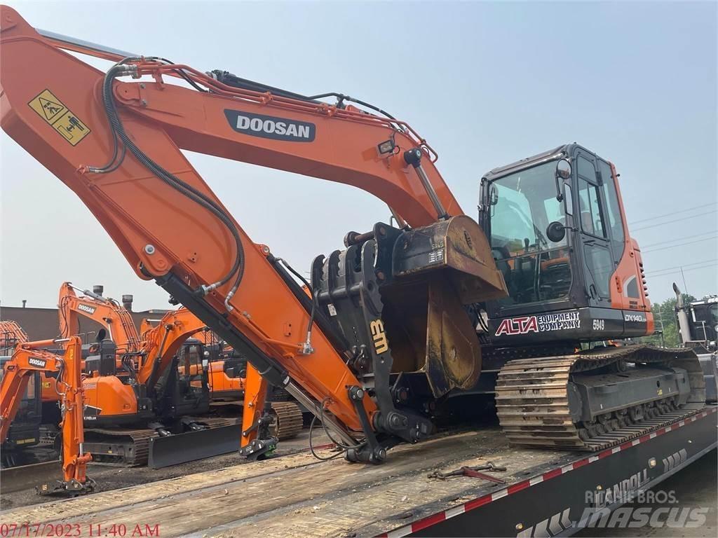 Doosan DX140 LC-5 Paletli ekskavatörler