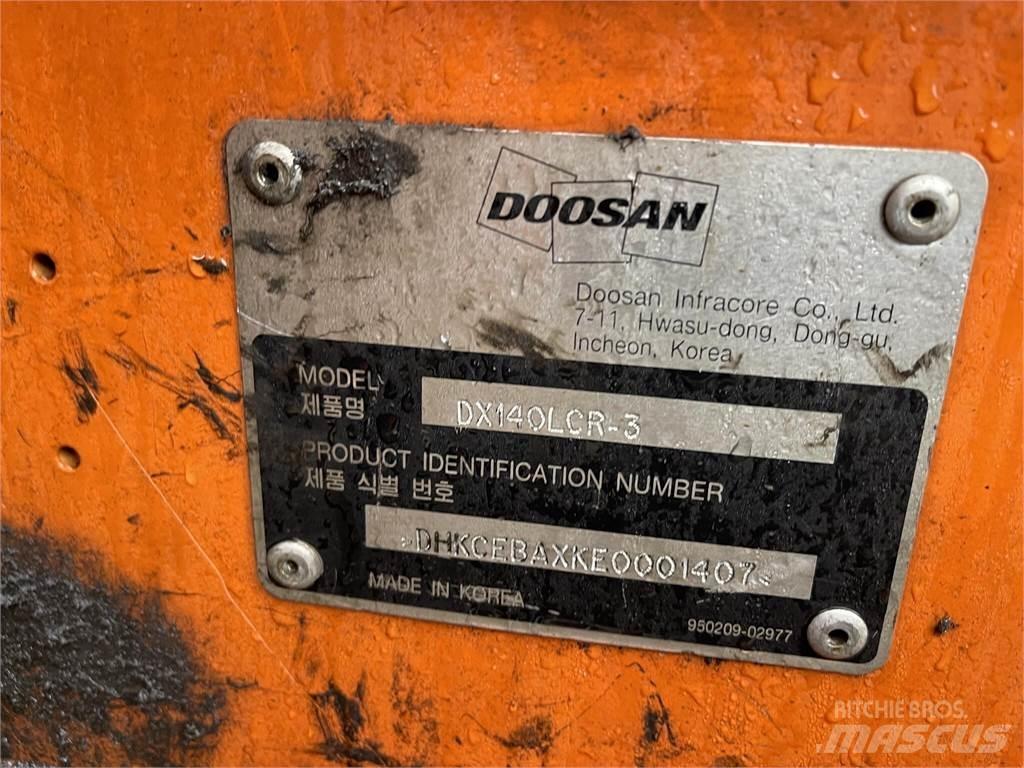Doosan DX140 LCR-3 Paletli ekskavatörler