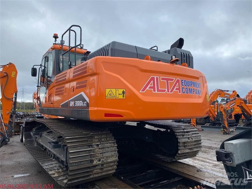 Doosan DX300 LC Paletli ekskavatörler