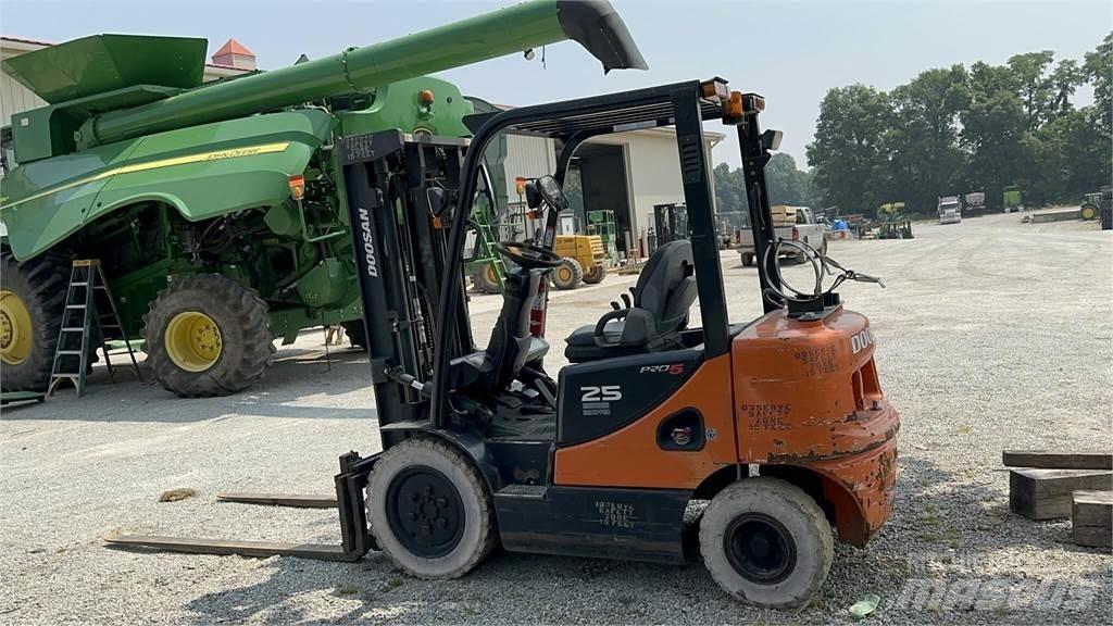 Doosan G25P-5 Diger