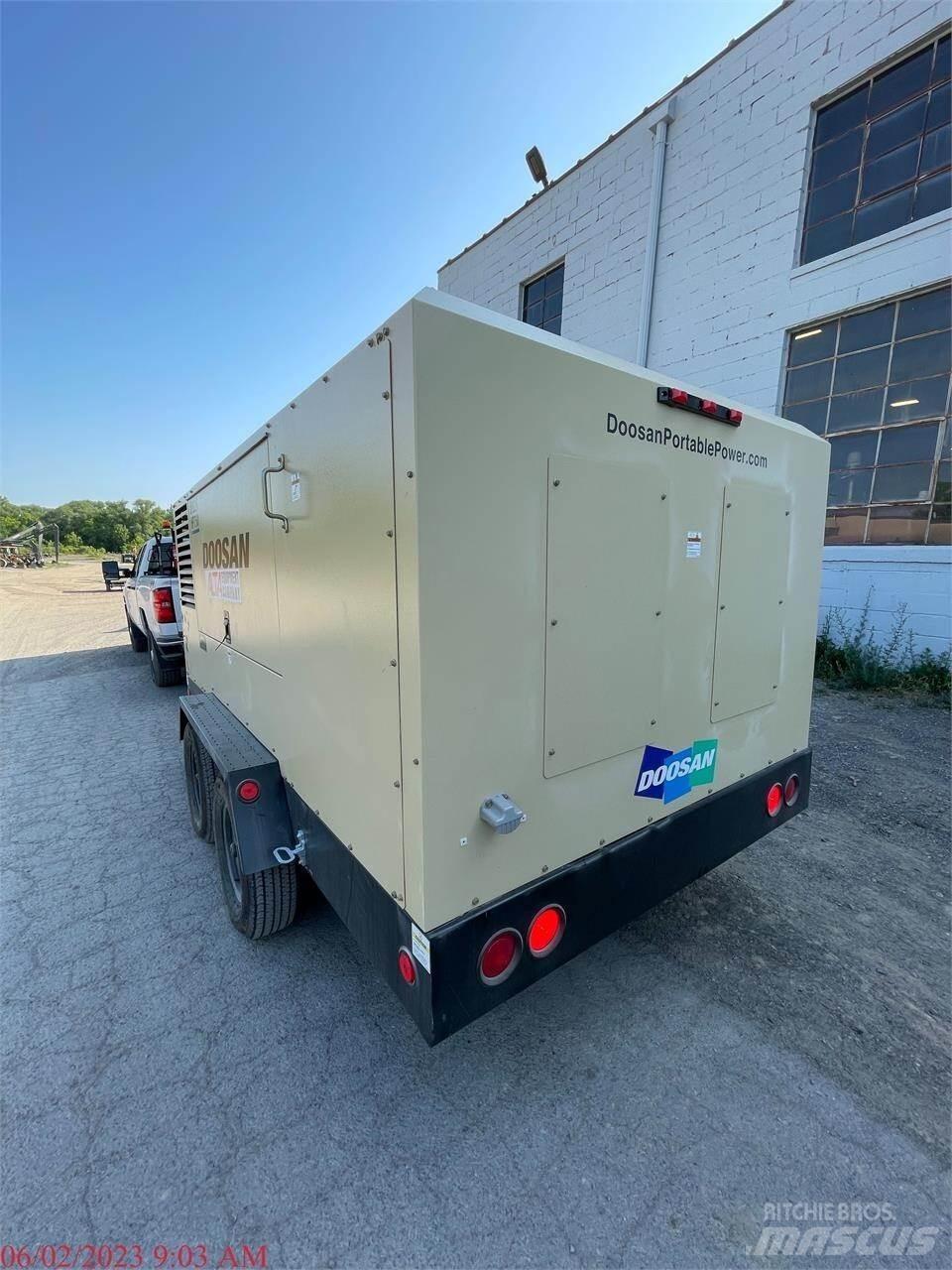 Doosan XP825 Kompresörler