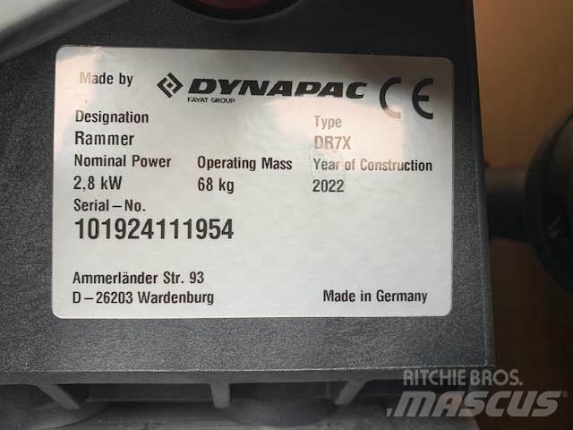 Dynapac DR7X Çekilir titreşimli silindirler