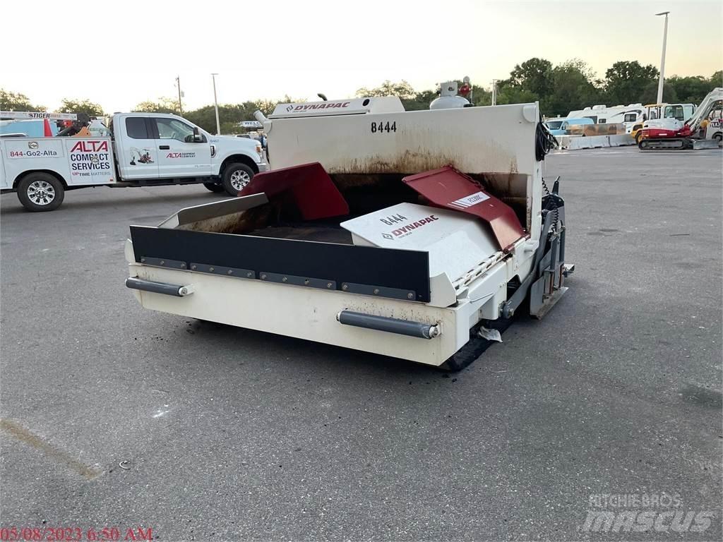 Dynapac FC1300C II Asfalt sericiler