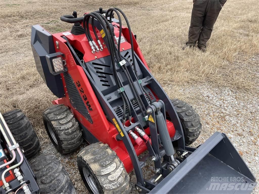 EGN 323W Skid steer loderler