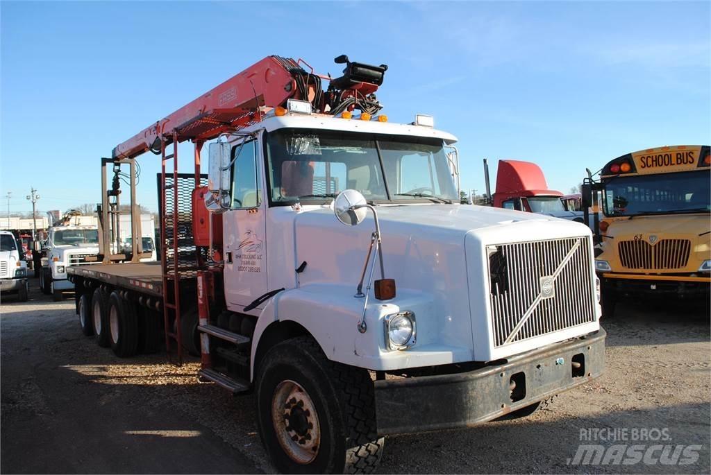 Fassi F230SE Mafsalli yükleyiciler