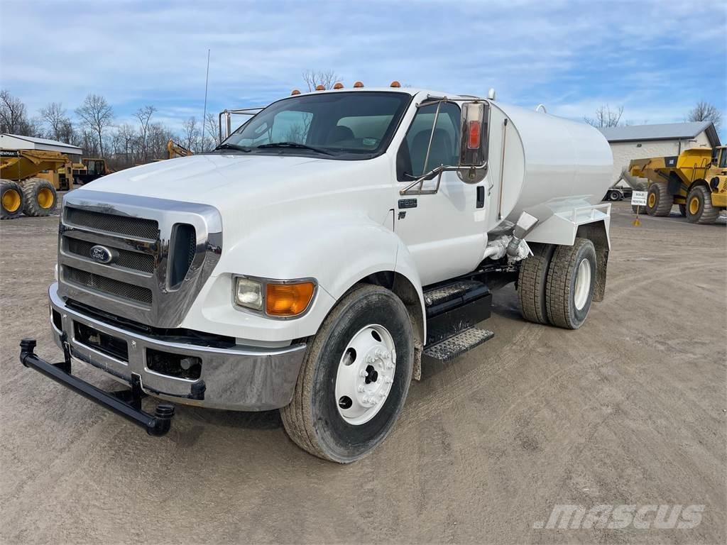 Ford F650 Su tankerleri