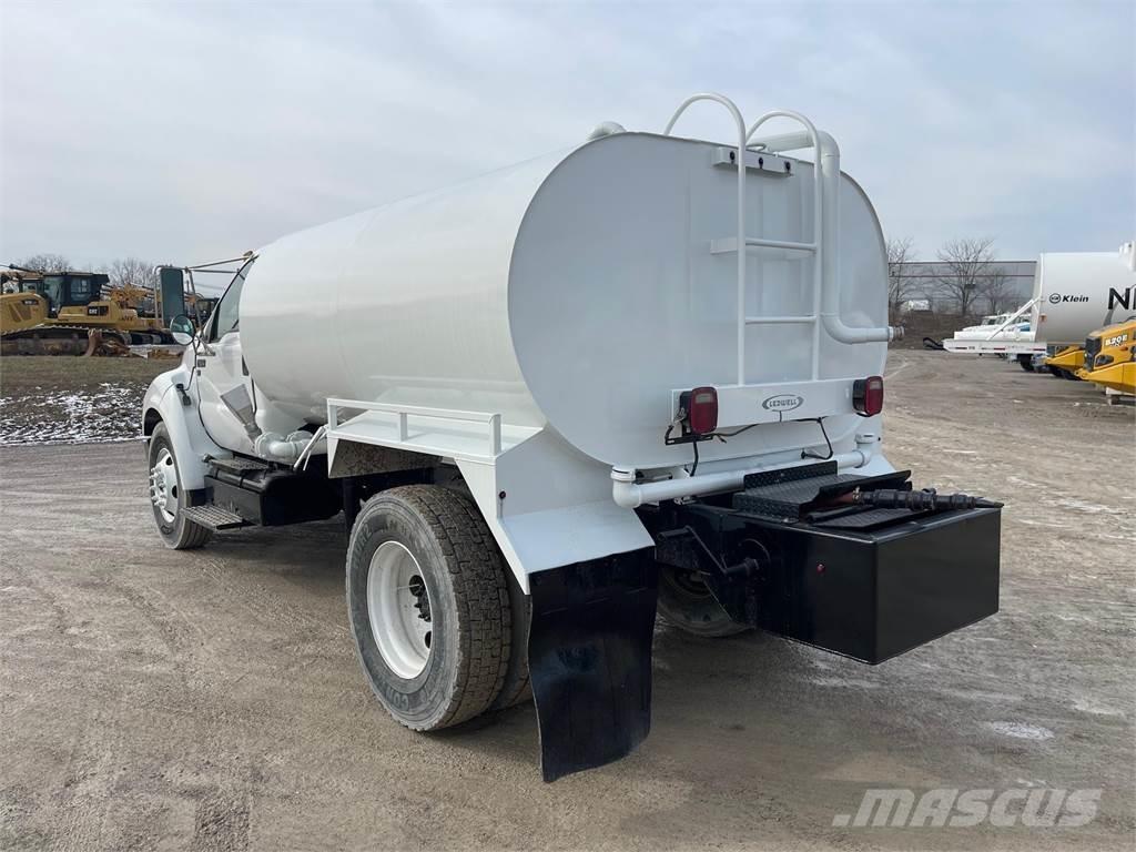 Ford F650 Su tankerleri