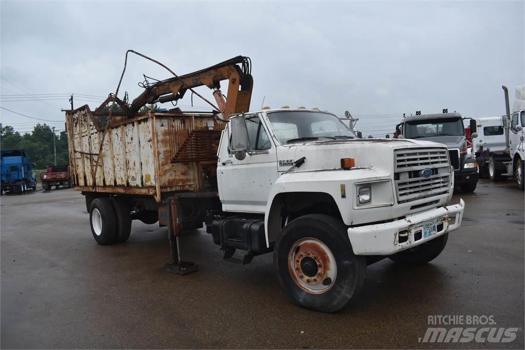 Ford F800 Araç üzeri vinçler