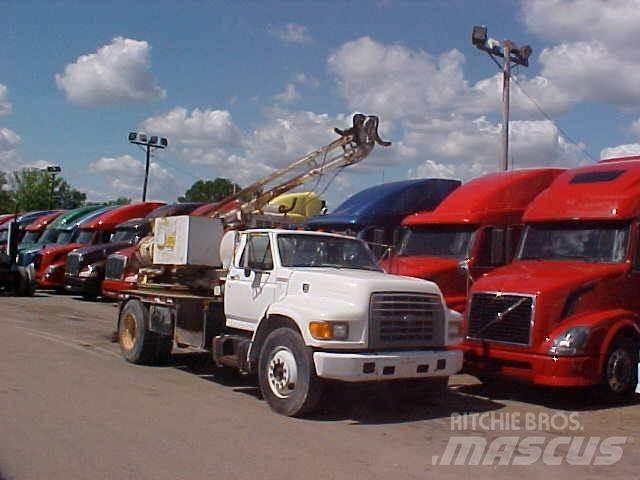 Ford F800 Belediye / genel amaçli araçlar