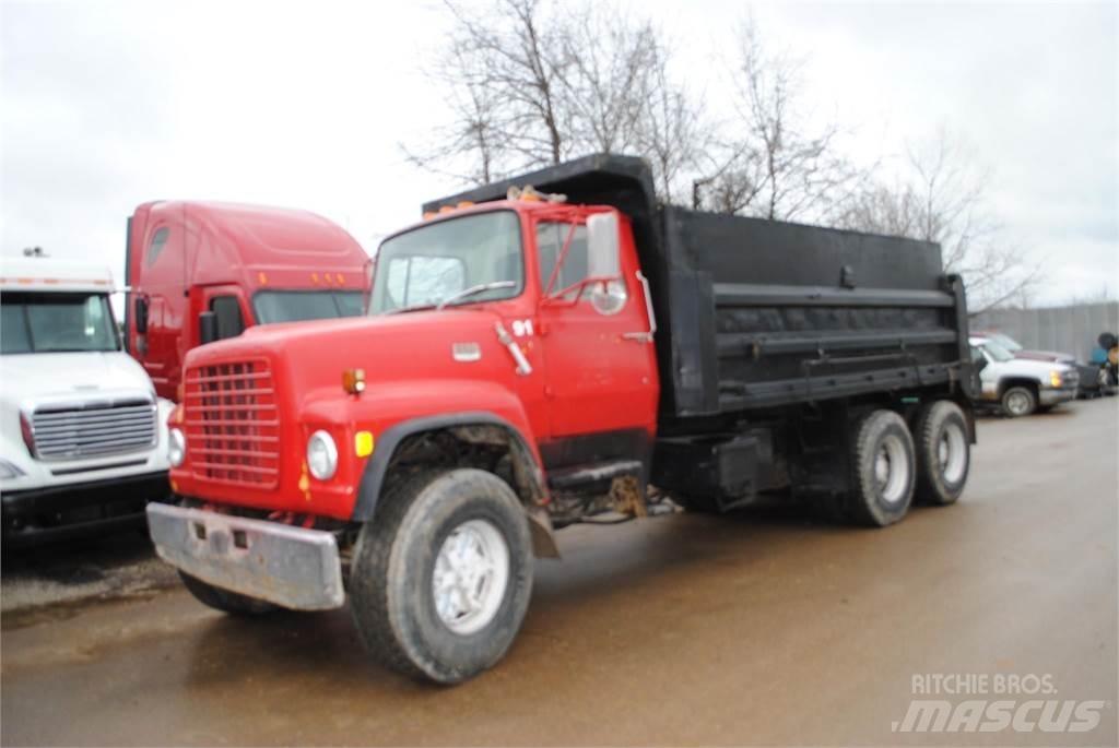 Ford L8000 Damperli kamyonlar