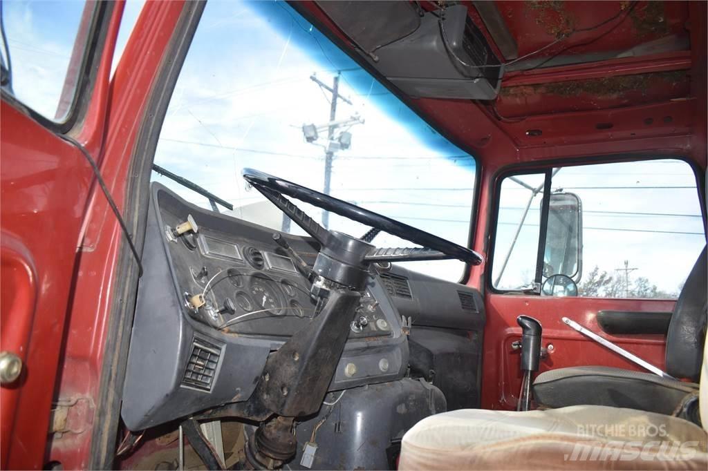 Ford L8000 Damperli kamyonlar
